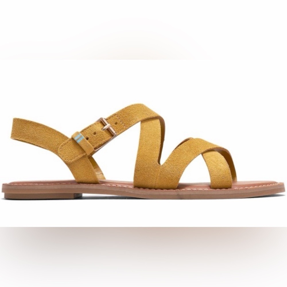 TOMS Sicily Women's Sandals Amber Gold Suede.  Sandals | EUC | Sz 6.5